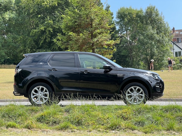 Used Land Rover Discovery Sport 2015 for sale - 75372747: Photo 10