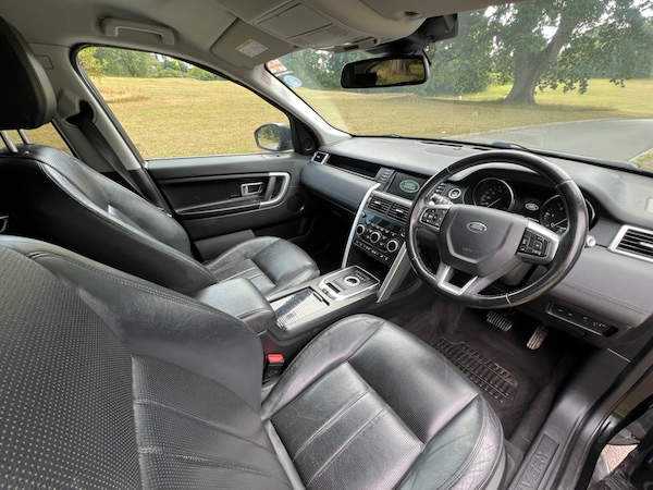 Used Land Rover Discovery Sport 2015 for sale - 75372747: Photo 11