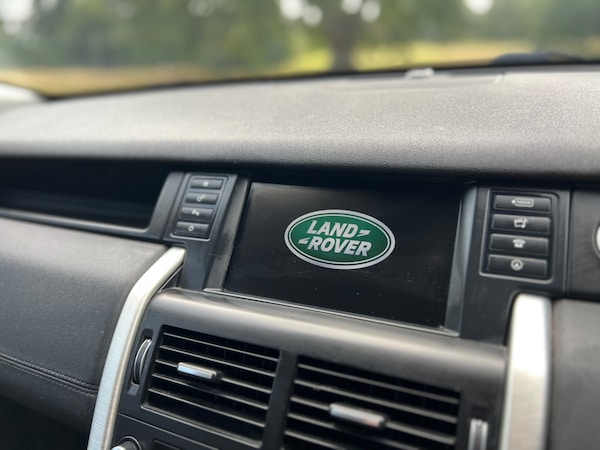 Used Land Rover Discovery Sport 2015 for sale - 75372747: Photo 25