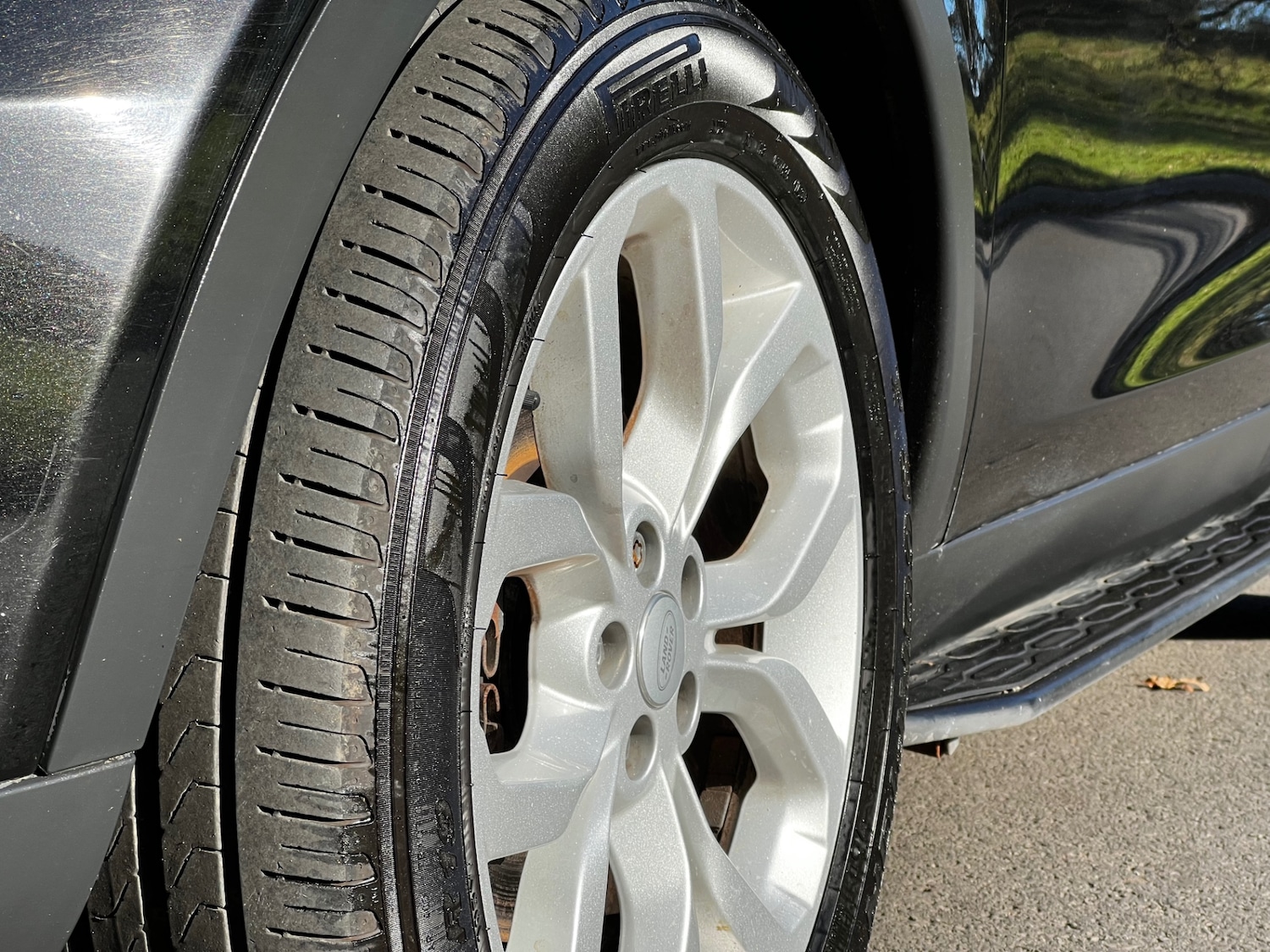 Used Land Rover Discovery Sport 2015 for sale - 75372747: Photo 33