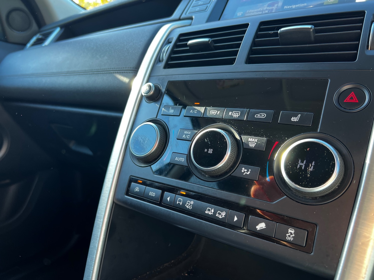 Used Land Rover Discovery Sport 2015 for sale - 75372747: Photo 35