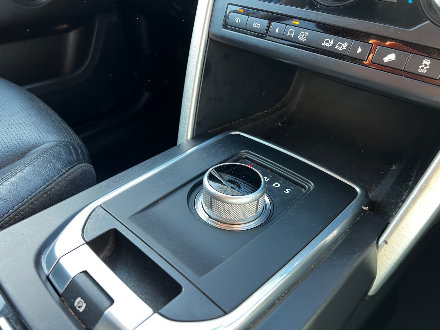 Used Land Rover Discovery Sport 2015 for sale - 75372747: Photo 36