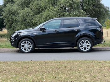 Used Land Rover Discovery Sport 2015 for sale - 75372747: Photo