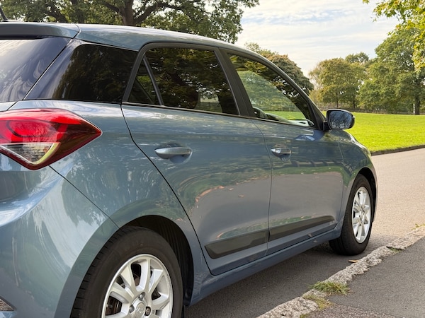 Used Hyundai i20 2016 for sale - 76172564: Photo 17