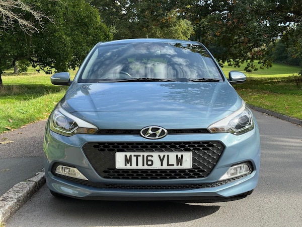 Used Hyundai i20 2016 for sale - 76172564: Photo 3