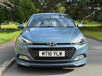 Used Hyundai i20 2016 for sale - 76172564: Photo 3