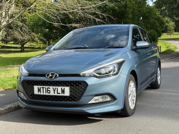Used Hyundai i20 2016 for sale - 76172564: Photo 4