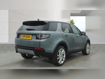 Used Land Rover Discovery Sport 2015 for sale - 78774379: Photo