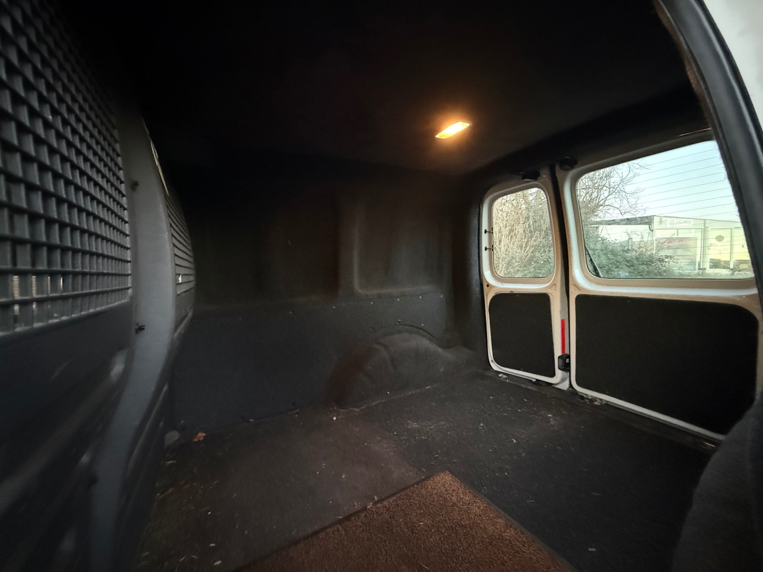 Used Volkswagen Caddy 2011 for sale - 77095722: Photo 14