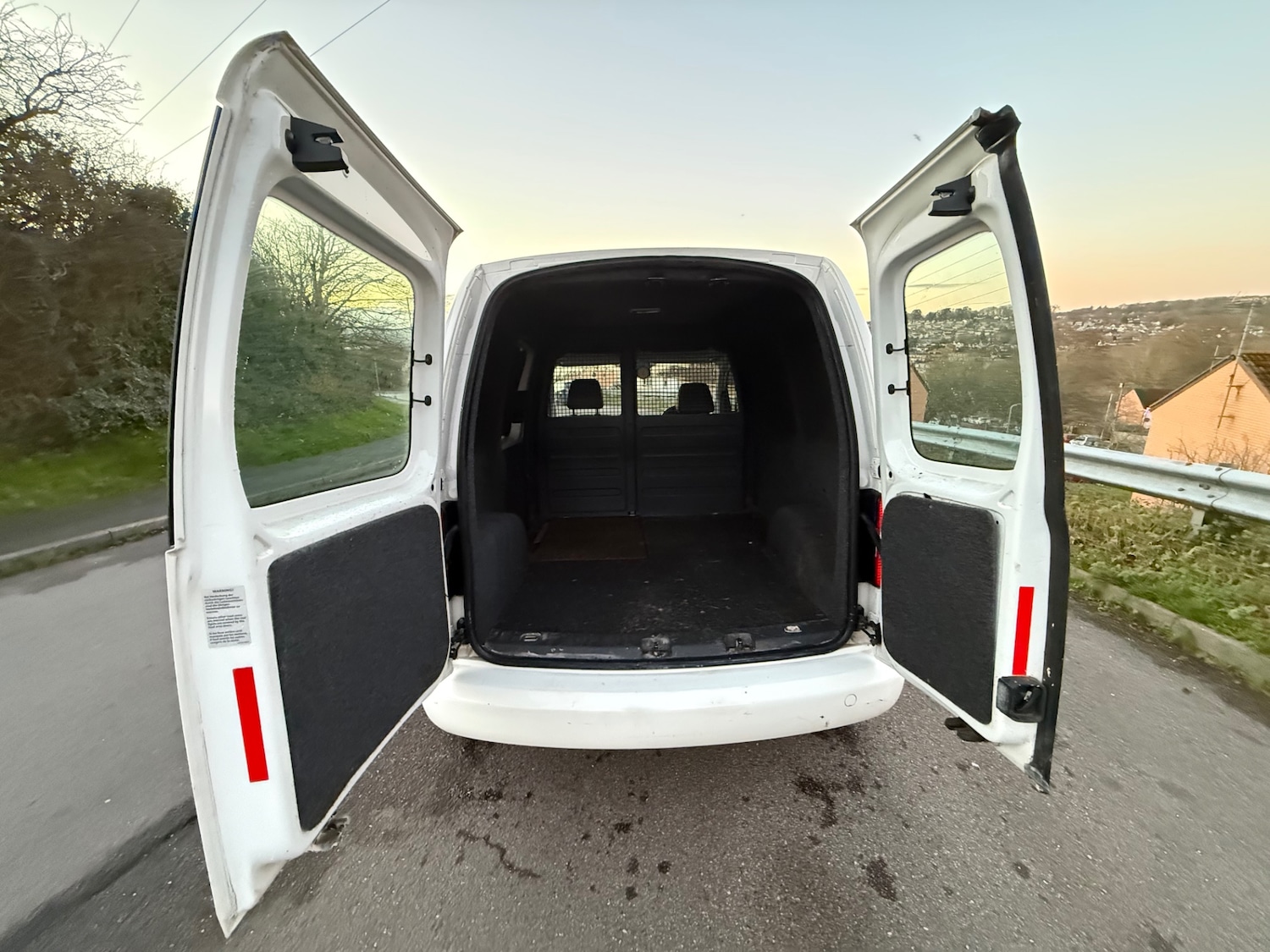 Used Volkswagen Caddy 2011 for sale - 77095722: Photo 15