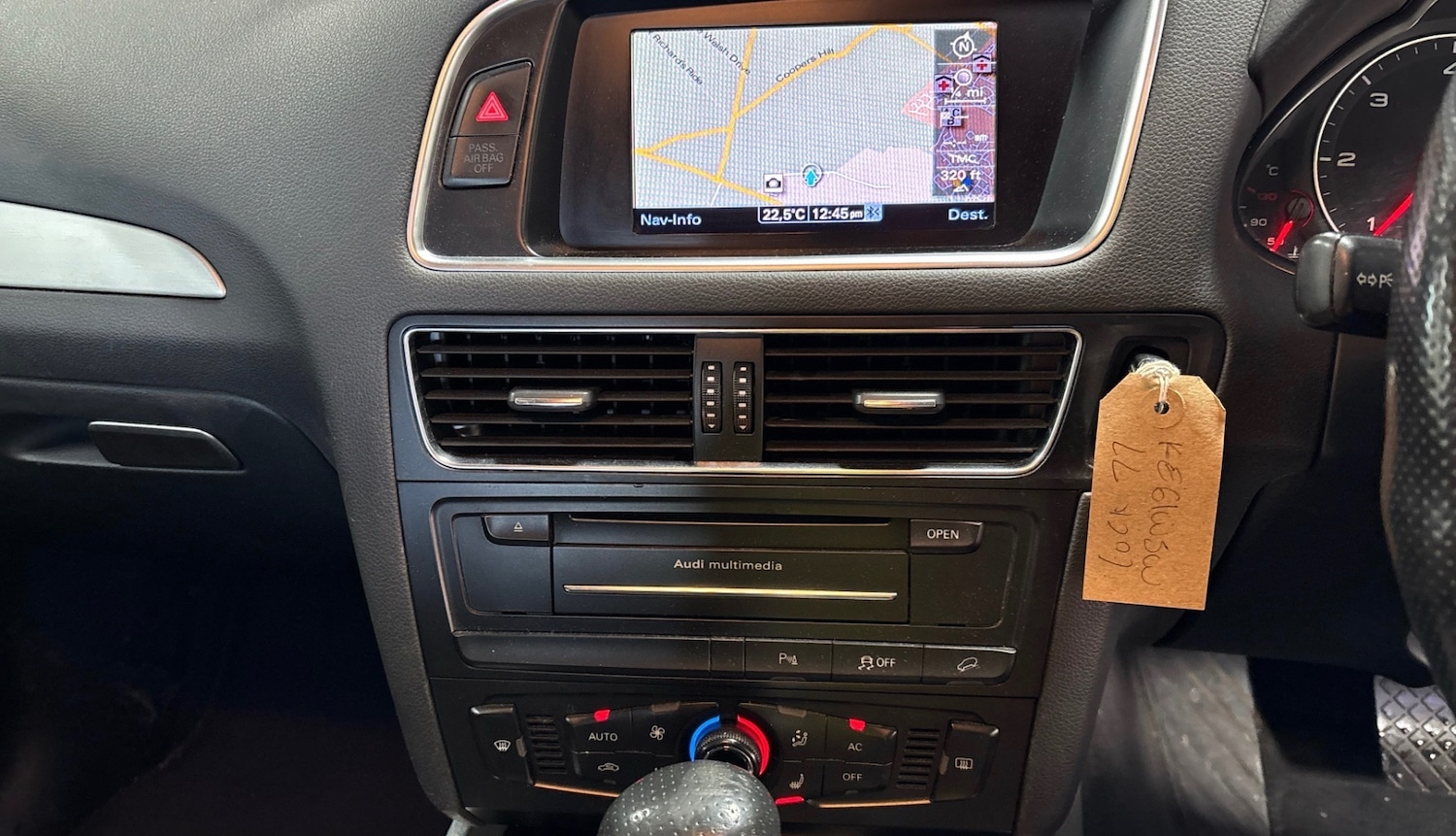 Used Audi Q5 2011 for sale - 77166096: Photo 8