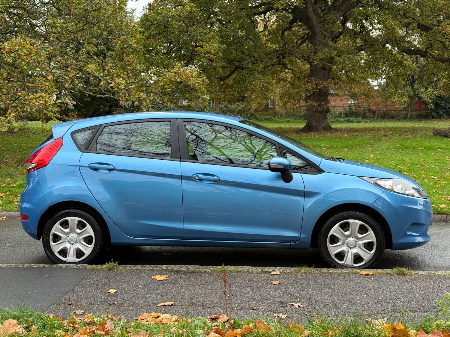 Used Ford Fiesta 2011 for sale - 76403293: Photo 17