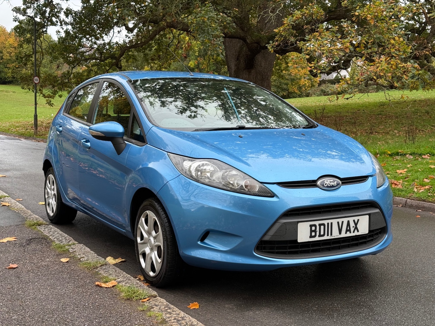 Used Ford Fiesta 2011 for sale - 76403293: Photo 2