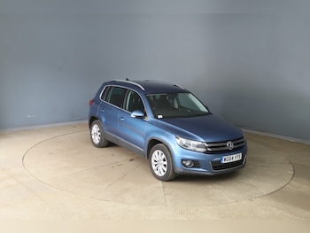 Volkswagen - Tiguan