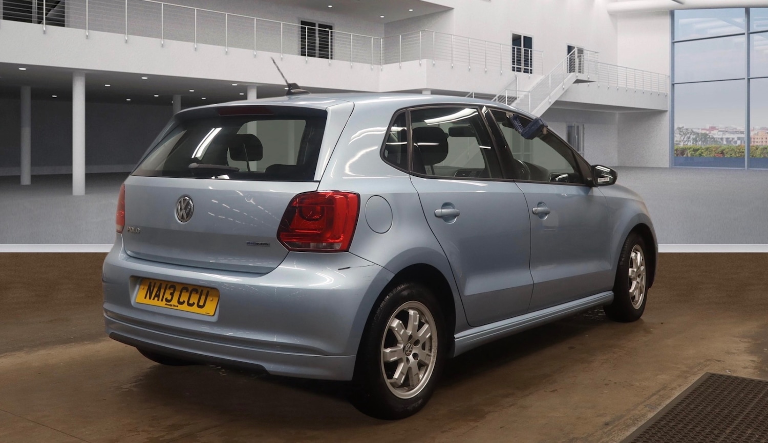 Used Volkswagen Polo 2013 for sale - 77172979: Photo 4