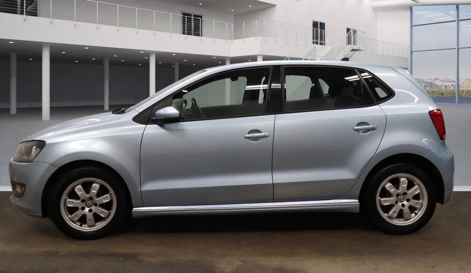 Used Volkswagen Polo 2013 for sale - 77172979: Photo 5