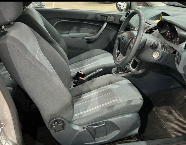 Used Ford Fiesta 2009 for sale - 76236434: Photo 7