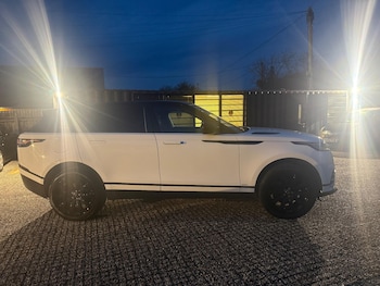 Used Land Rover Range Rover Velar 2018 for sale - 76549319: Photo