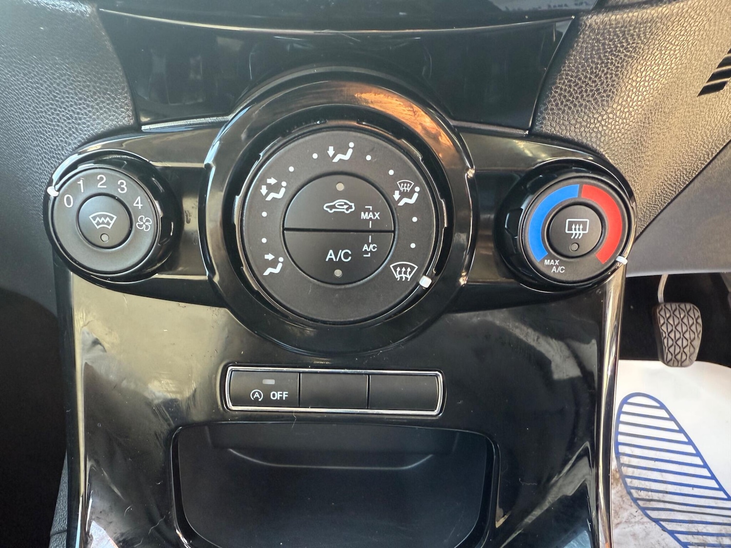 Used Ford Fiesta 2016 for sale - 76084099: Photo 18