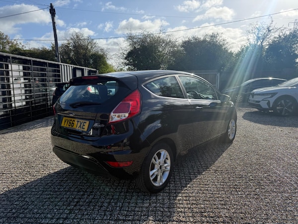 Used Ford Fiesta 2016 for sale - 76084099: Photo 5