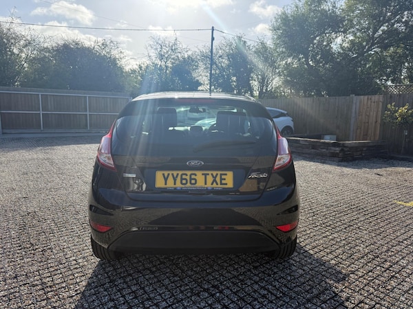 Used Ford Fiesta 2016 for sale - 76084099: Photo 6