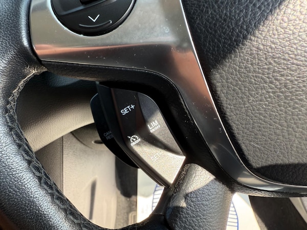 Used Ford Focus 2013 for sale - 76138068: Photo 17