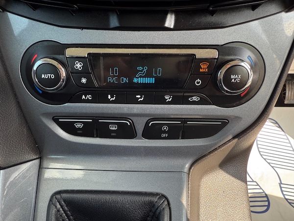 Used Ford Focus 2013 for sale - 76138068: Photo 19