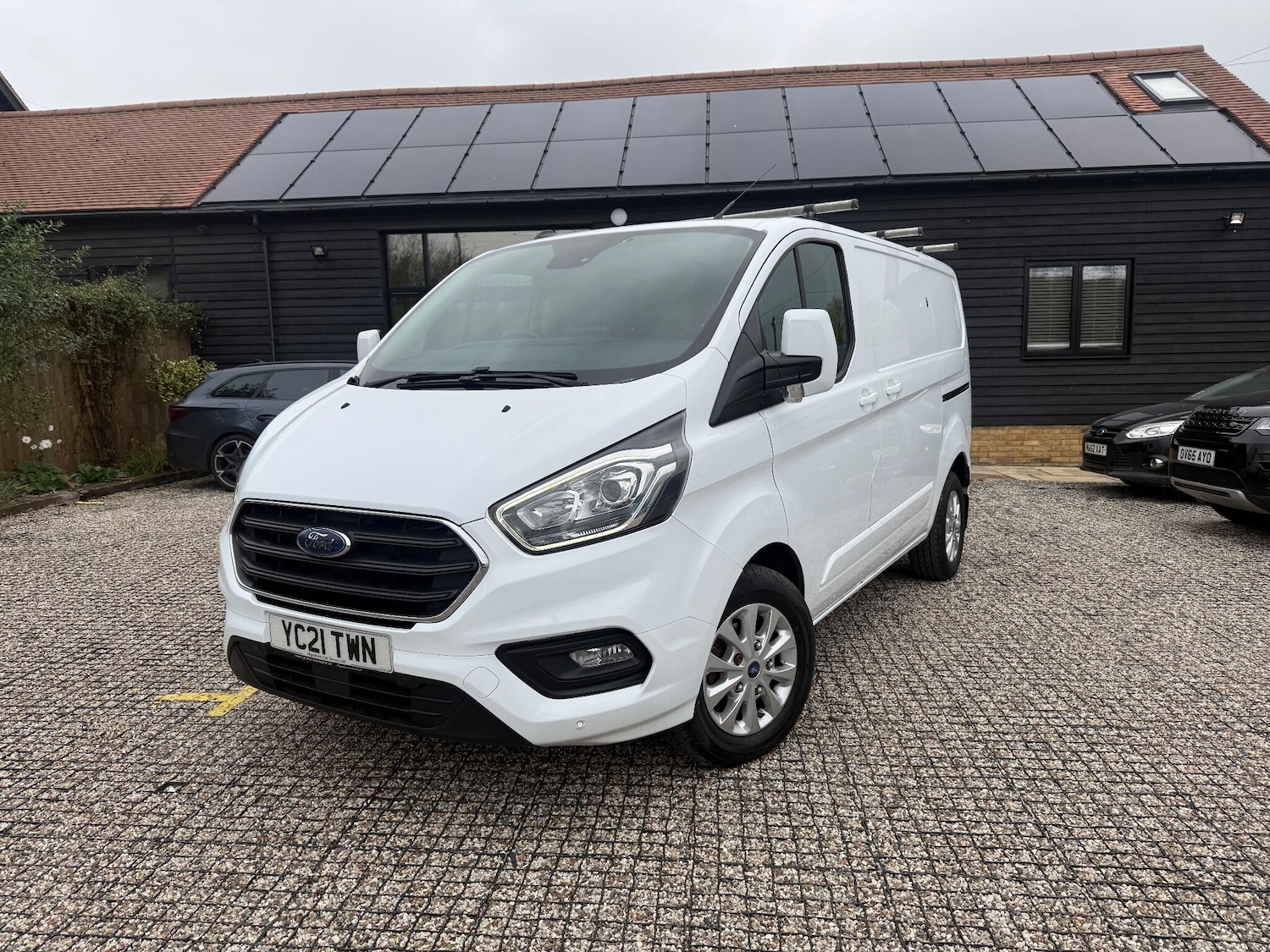 Used Ford Transit Custom 2021 for sale - 76512376: Photo 1