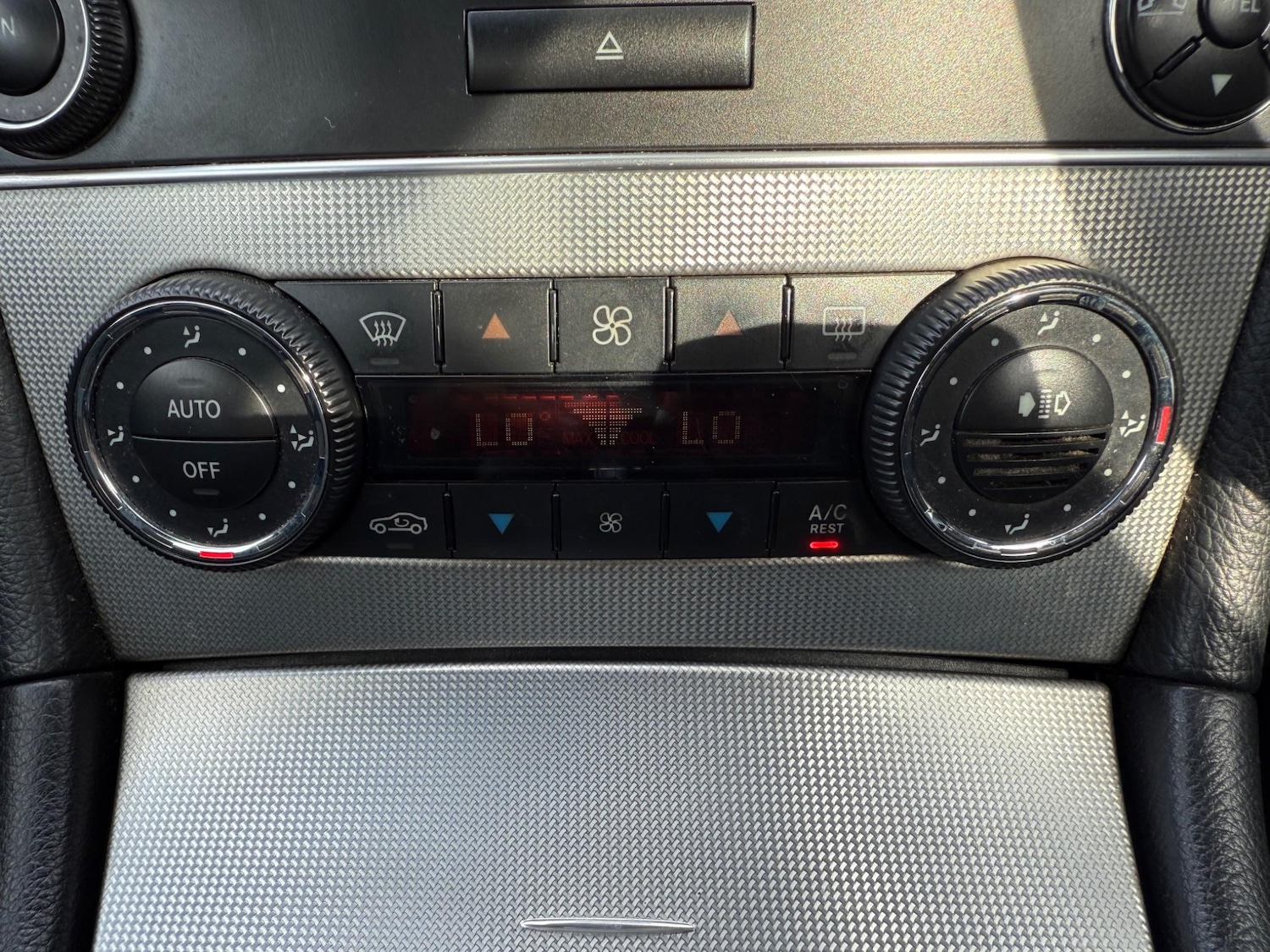 Used Mercedes-Benz CLK 2007 for sale - 76085388: Photo 18
