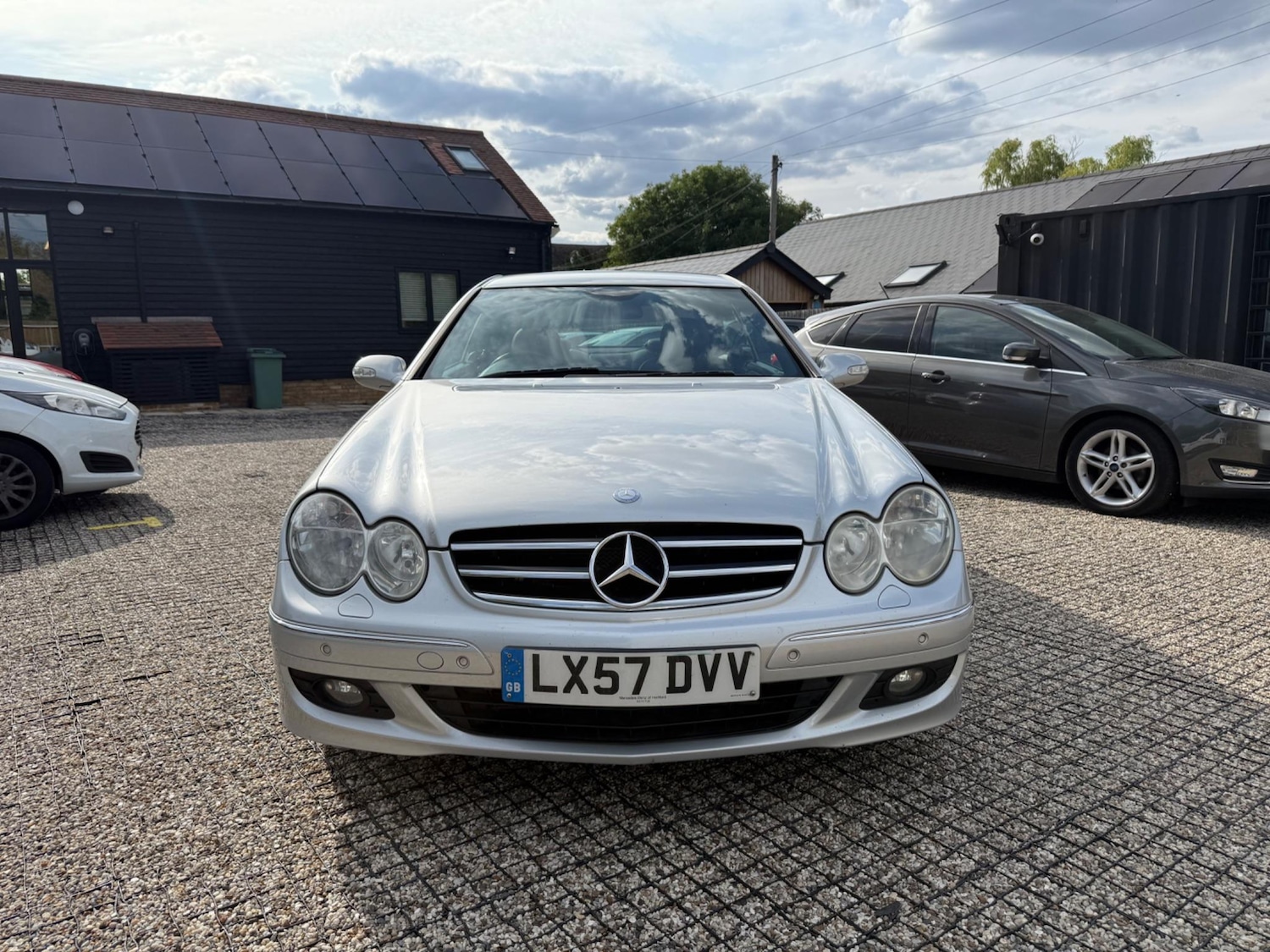 Used Mercedes-Benz CLK 2007 for sale - 76085388: Photo 2