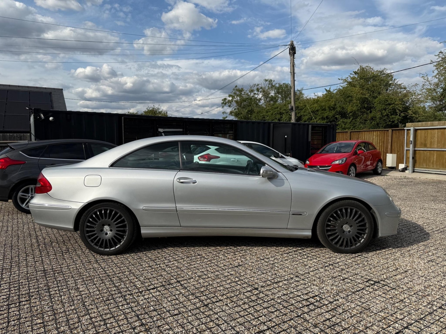 Used Mercedes-Benz CLK 2007 for sale - 76085388: Photo 4
