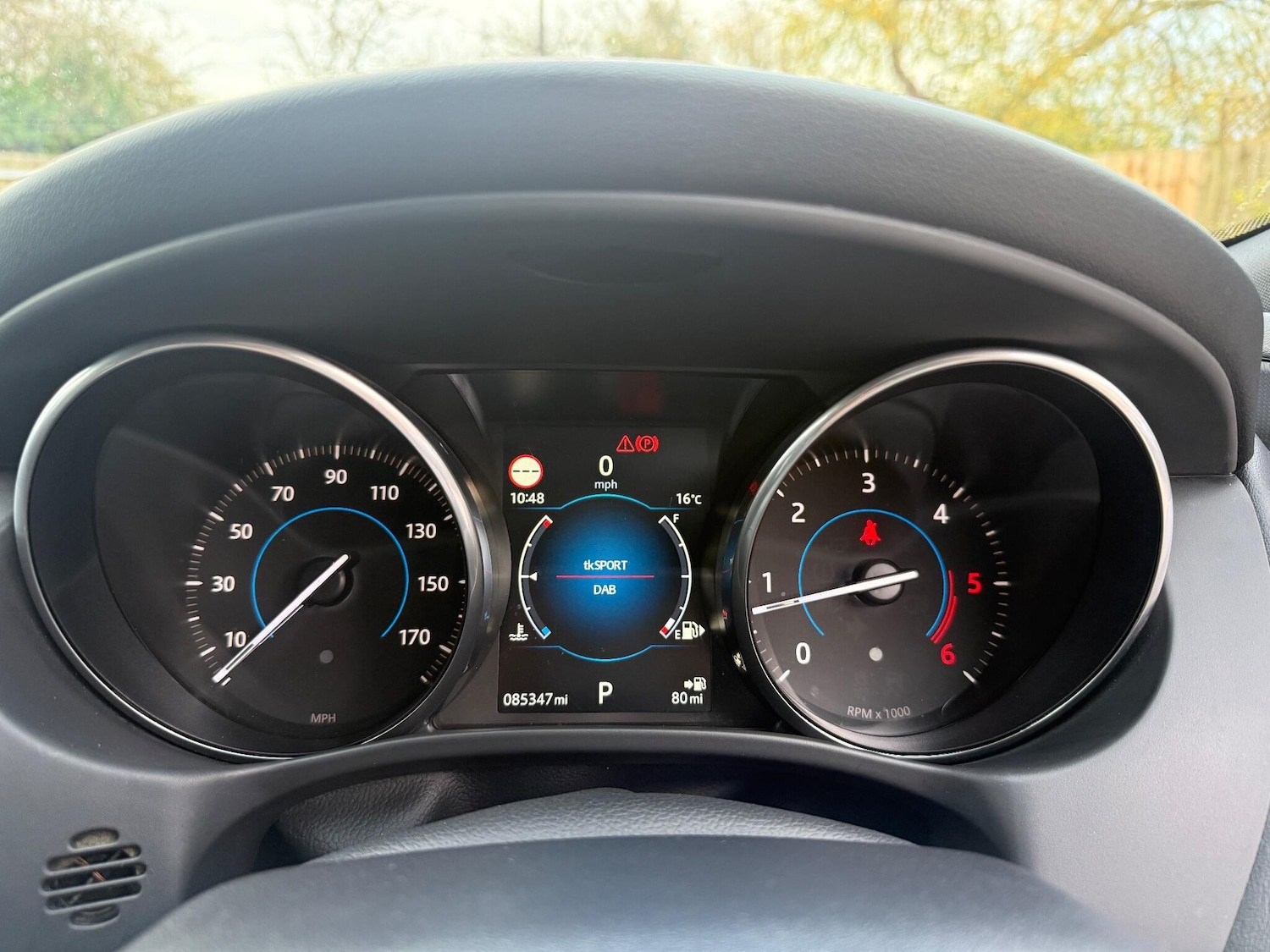 Used Jaguar XE 2016 for sale - 76485033: Photo 19