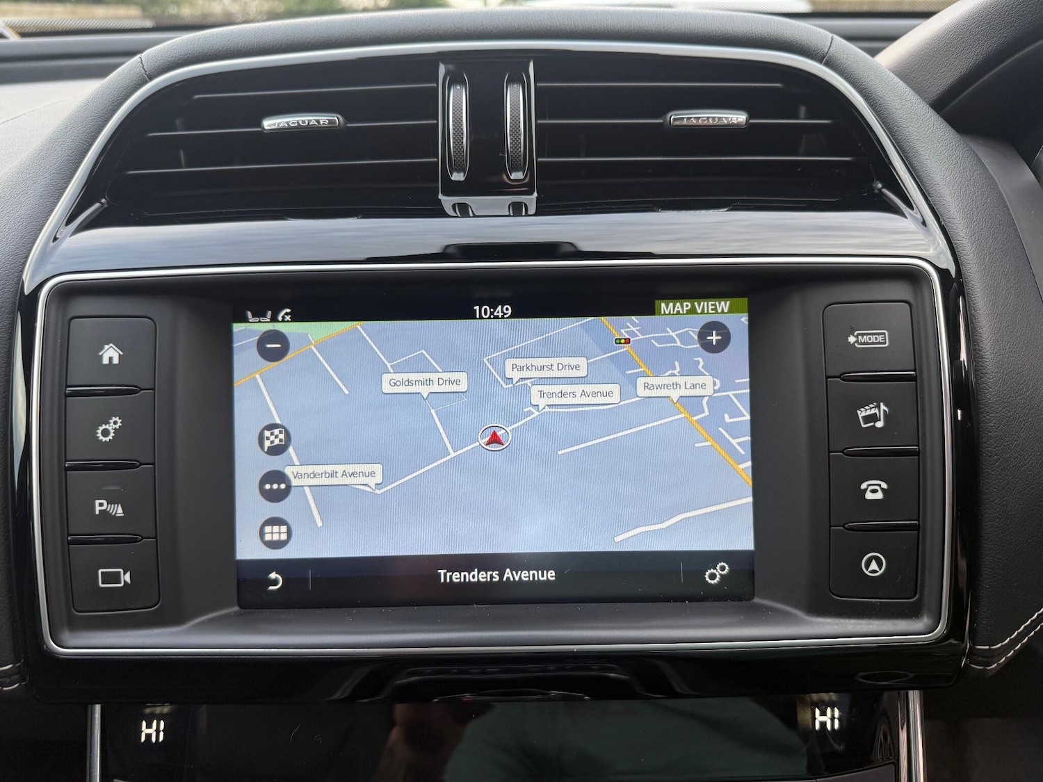 Used Jaguar XE 2016 for sale - 76485033: Photo 26