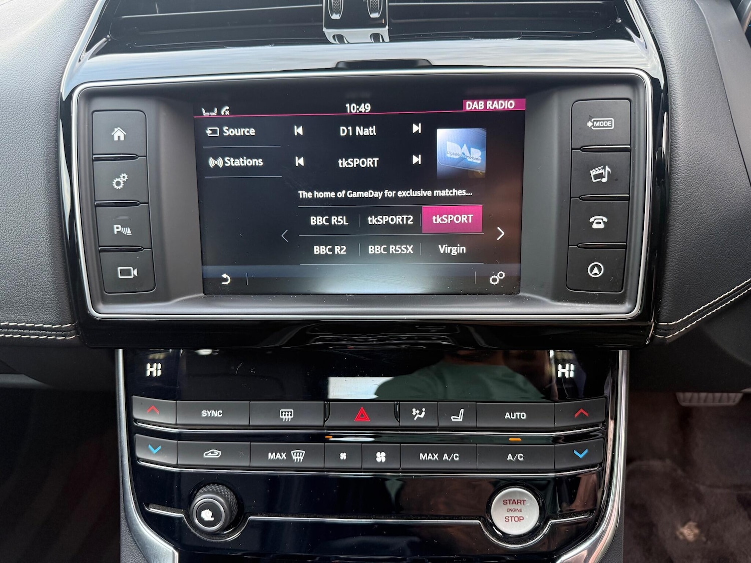 Used Jaguar XE 2016 for sale - 76485033: Photo 27