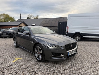 Used Jaguar XE 2016 for sale - 76485033: Photo