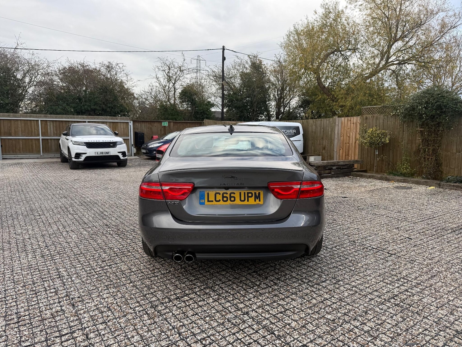 Used Jaguar XE 2016 for sale - 76485033: Photo 6