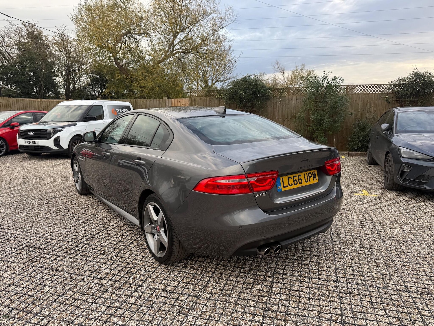 Used Jaguar XE 2016 for sale - 76485033: Photo 7