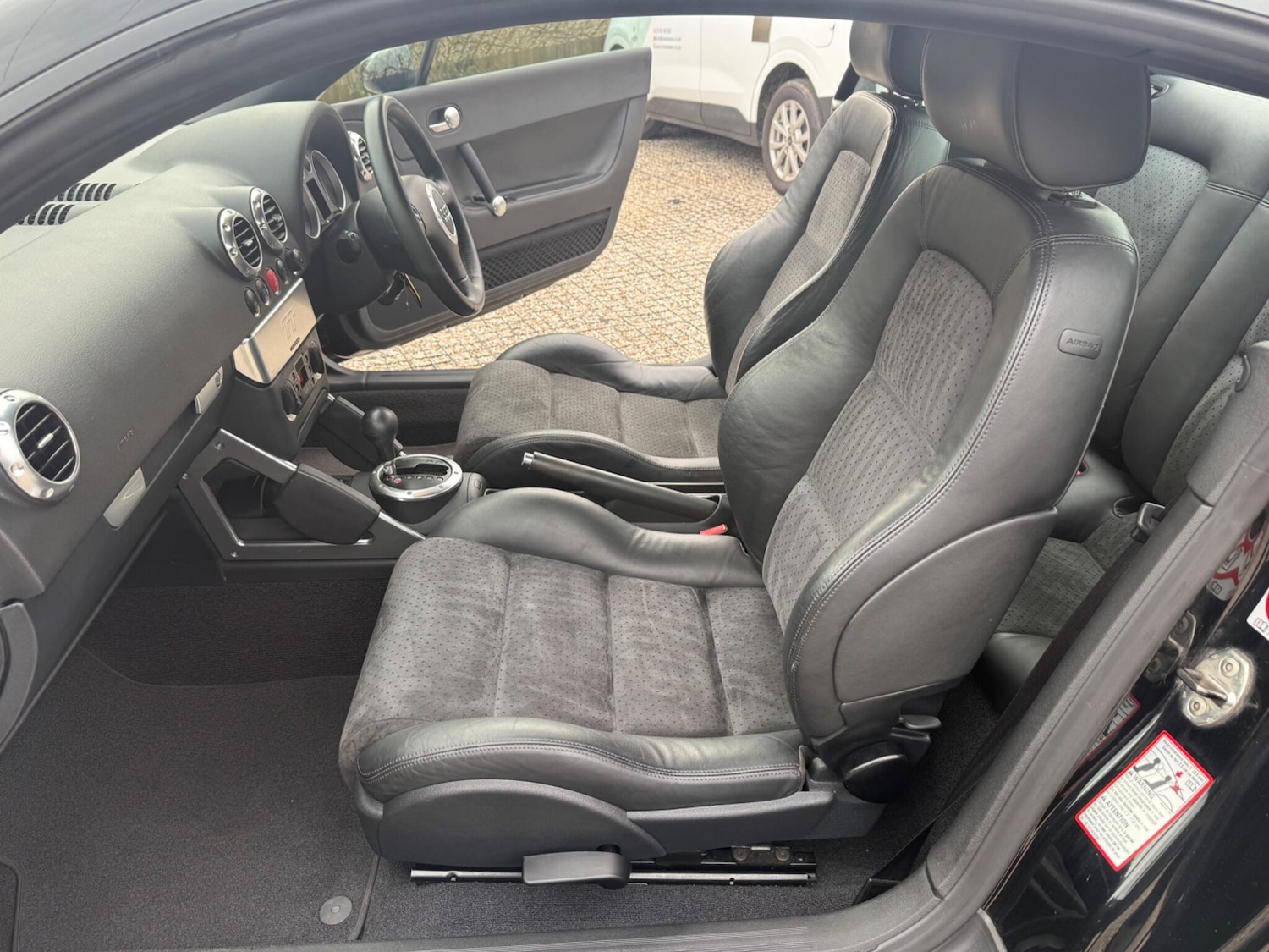 Used Audi TT 2006 for sale - 76318185: Photo 12