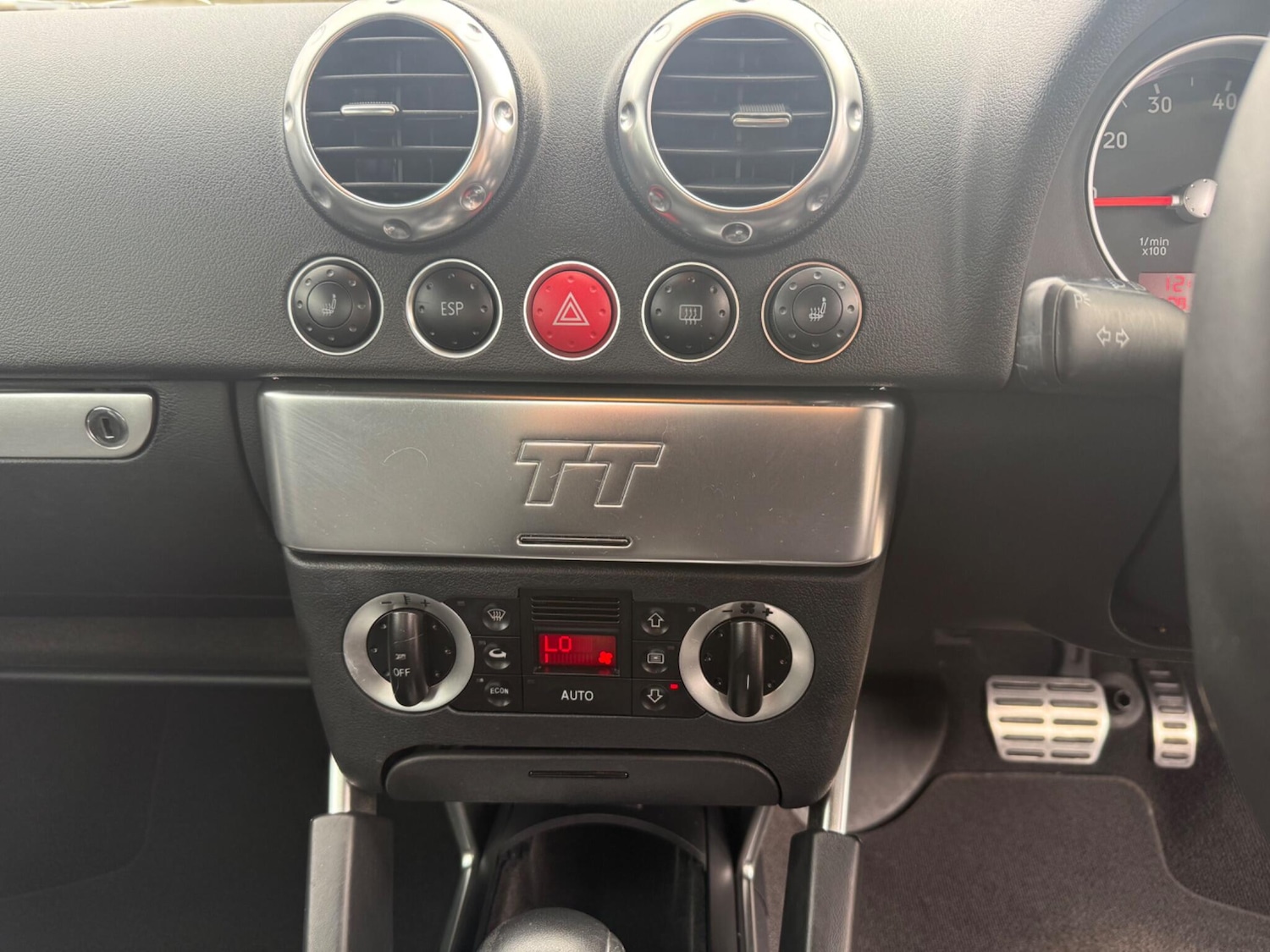 Used Audi TT 2006 for sale - 76318185: Photo 20