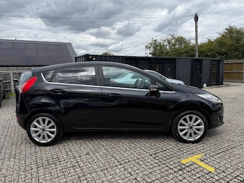 Used Ford Fiesta 2016 for sale - 76083814: Photo 4