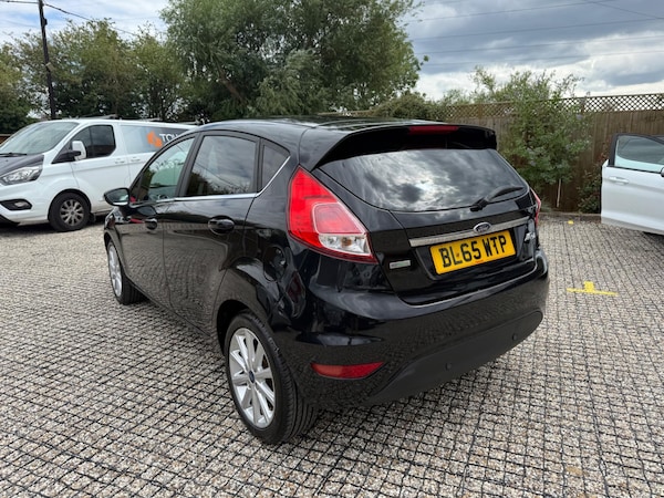 Used Ford Fiesta 2016 for sale - 76083814: Photo 7