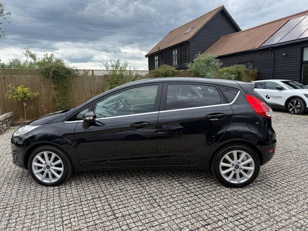Used Ford Fiesta 2016 for sale - 76083814: Photo 8