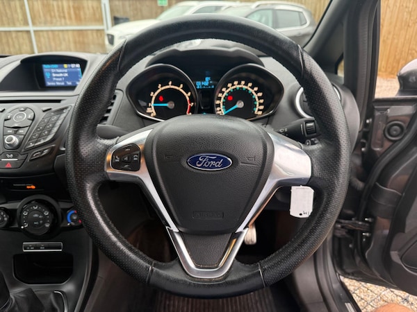 Used Ford Fiesta 2016 for sale - 76085323: Photo 16