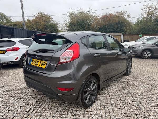 Used Ford Fiesta 2016 for sale - 76085323: Photo 5