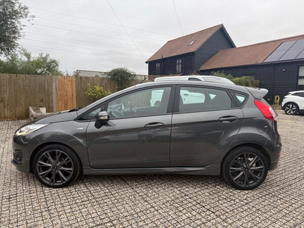 Used Ford Fiesta 2016 for sale - 76085323: Photo 8