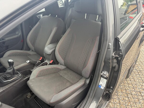 Used Ford Fiesta 2016 for sale - 76085323: Photo 9