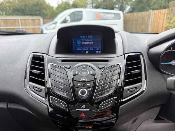 Used Ford Fiesta 2017 for sale - 76085281: Photo 19