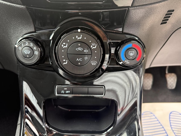 Used Ford Fiesta 2017 for sale - 76085281: Photo 24