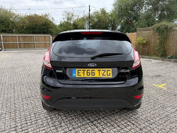 Used Ford Fiesta 2017 for sale - 76085281: Photo 6
