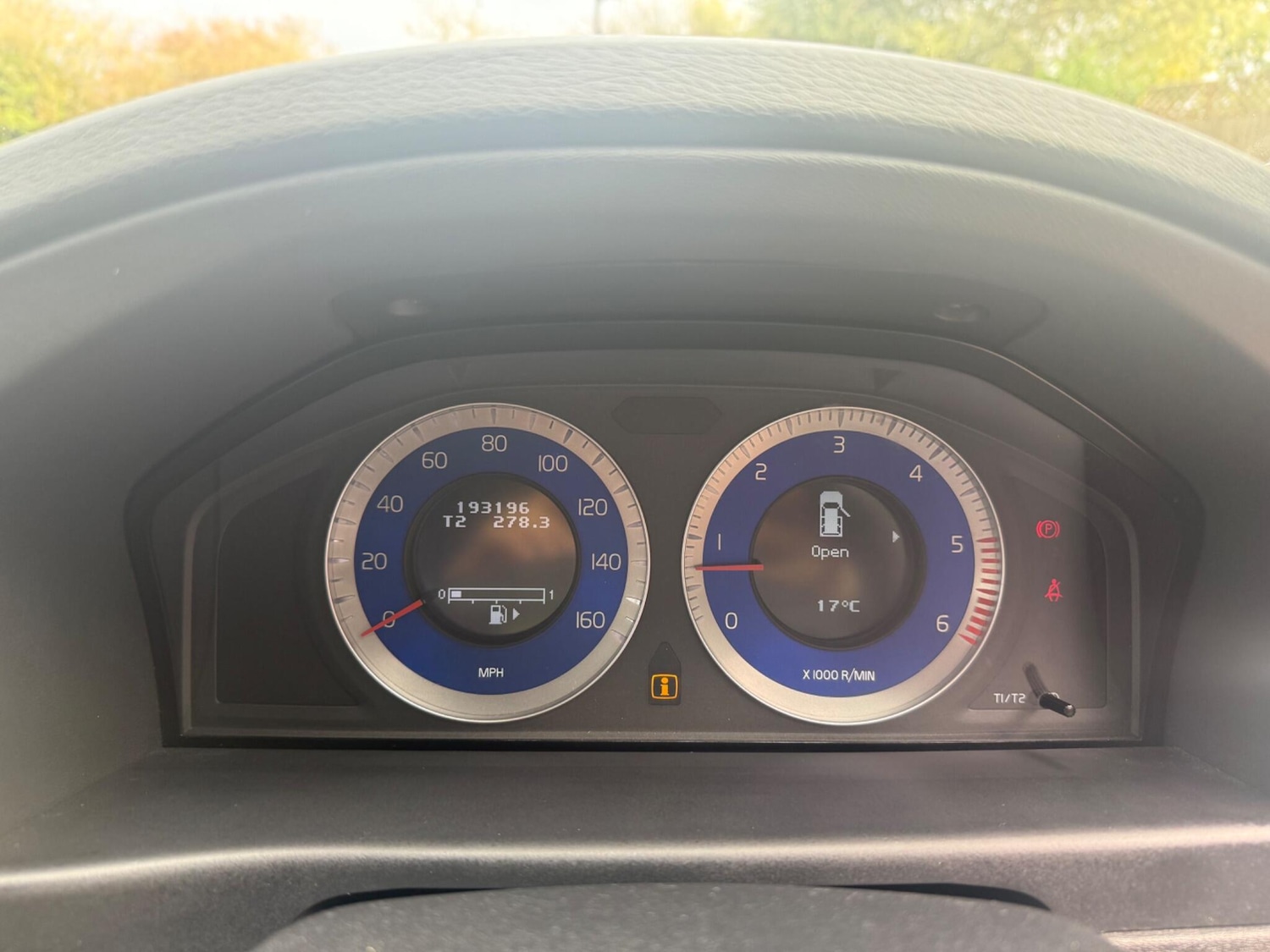 Used Volvo V70 2008 for sale - 76137915: Photo 18